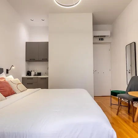 Apartamento Phaedrus Living: The Nine Muses Euterpe *